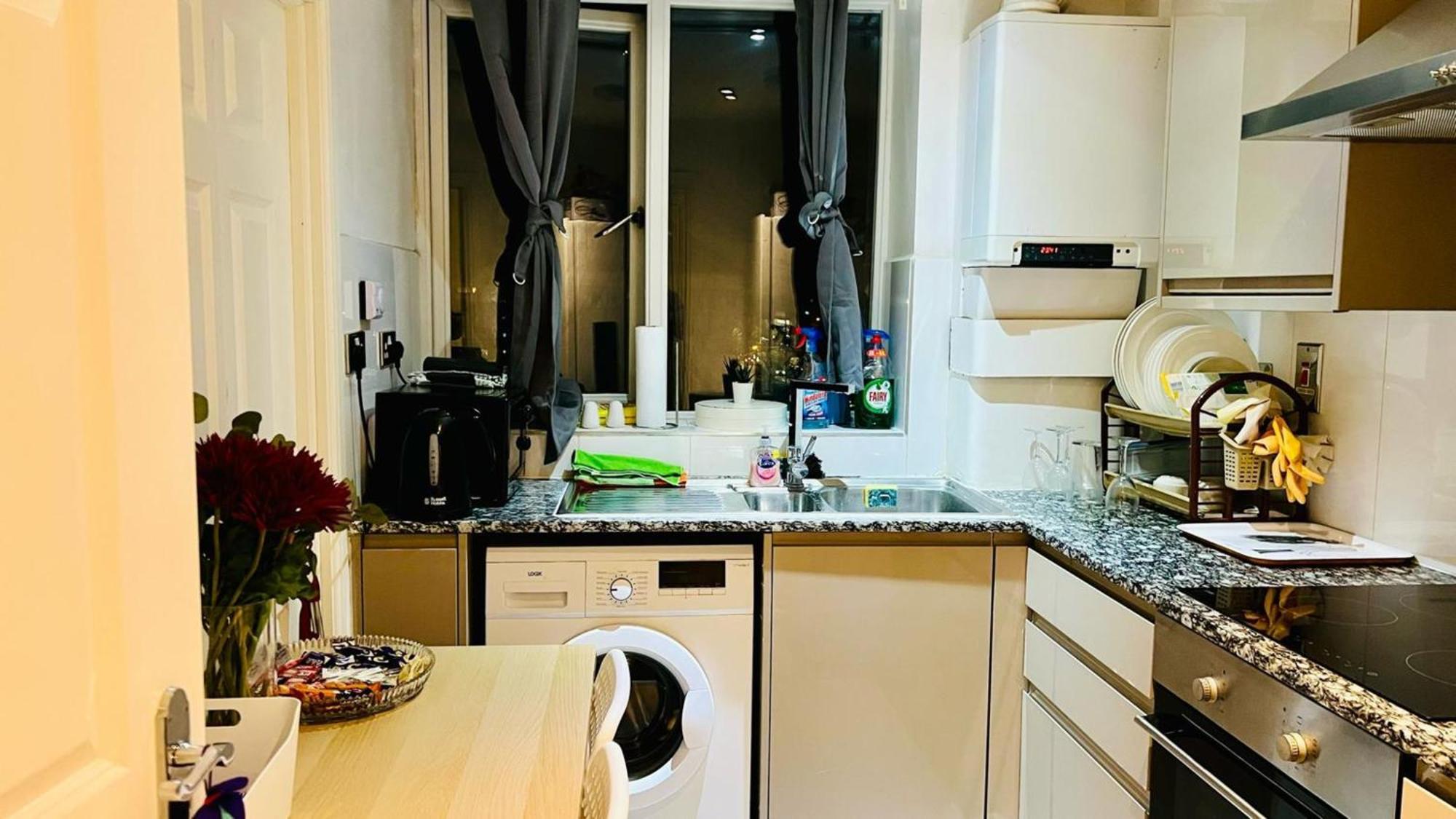 City View Sunset Luxurious Apartment In London Zone-1 Including One Family Twin Room With Its Own Stunning Private Terrace Екстер'єр фото