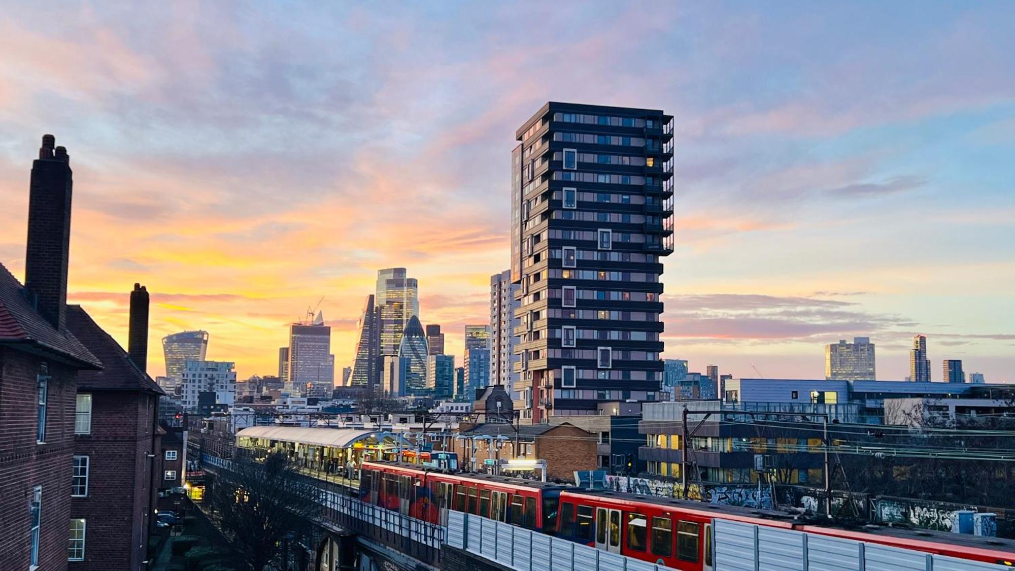City View Sunset Luxurious Apartment In London Zone-1 Including One Family Twin Room With Its Own Stunning Private Terrace Екстер'єр фото